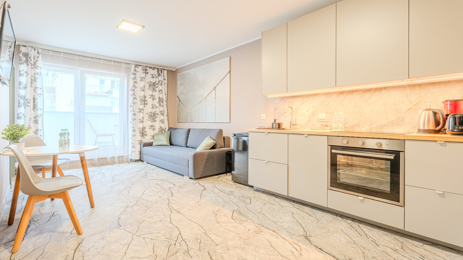 Bedroom Armii Krajowej 3/21 dla 4 osób przy porcie